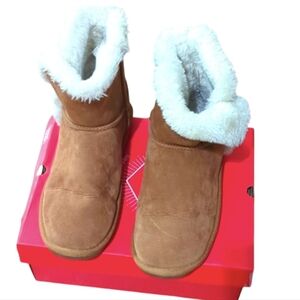 True Craft Women's Chestnut Fur Boots